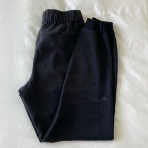 Lululemon On The Fly Joggers - woven